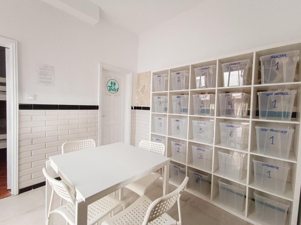 Daydream Medano Coliving Vandrarhem El Médano Exteriör bild